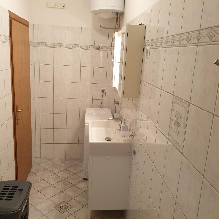 Apartment Sara Crikvenica Extérieur photo